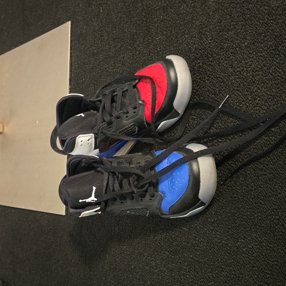 Air Jordan's - Picture 2 of 12